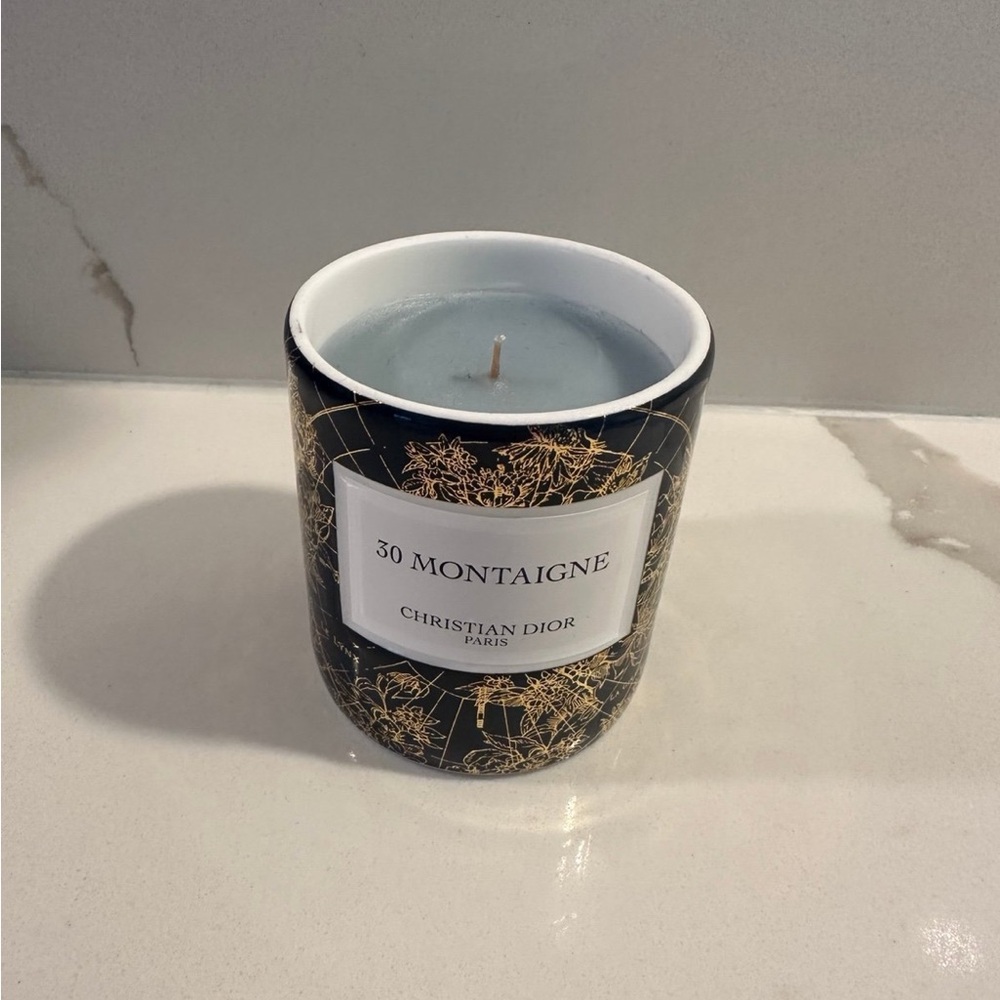 Dior 30 Montaigne Navy Blue and Gold Candle 3oz
